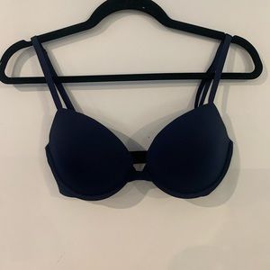 4/$20 Victoria’s Secret navy blue bra 32DD